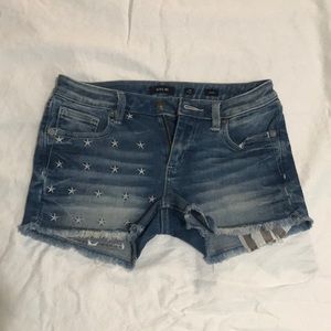 Jean short